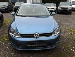 Blau Gebraucht 2015 VW Golf VII Cup Limousine | 6.199 € (Superpreis)