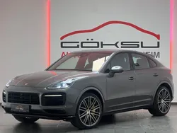 Grau Gebraucht 2021 Porsche Cayenne Sport SUV | 72.400 € (Superpreis)