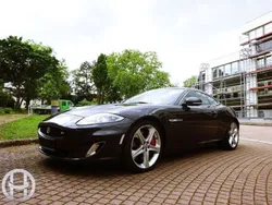 Anthrazit (metallic) Gebraucht 2012 Jaguar XKR Coupé | 36.900 € (Fairer Preis)