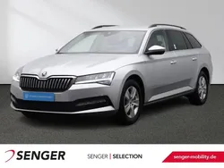 Silber Gebraucht 2022 Skoda Superb Kombi | 26.880 € (Guter Preis)