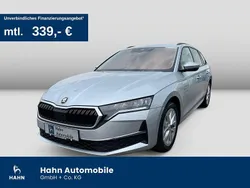 Silber Gebraucht 2024 Skoda Octavia Selection Kombi | 26.950 € (Guter Preis)