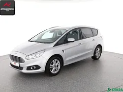 Silber Gebraucht 2018 Ford S-MAX S Van / Kleinbus | 11.880 €
