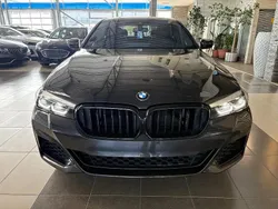 Grau Gebraucht 2023 BMW 520 M Sport Limousine | 38.000 € (Guter Preis)