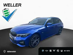 Portimao blau (blau) Gebraucht 2022 BMW 330e Shadowline Kombi | 36.950 € (Etwas zu teuer)