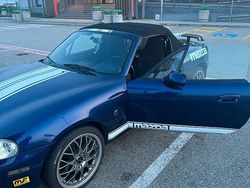 Blau Gebraucht 2004 Mazda MX5 Cabrio | 6.000 € (Etwas zu teuer)