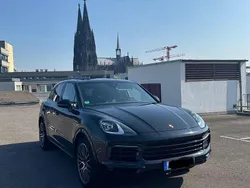 Schwarz Gebraucht 2019 Porsche Cayenne SUV | 56.400 € (Fairer Preis)