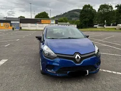 Blau Gebraucht 2018 Renault Clio IV Life Limousine | 7.650 € (Fairer Preis)
