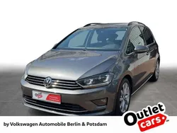 Indiumgrau metallic Gebraucht 2017 VW Golf Sportsvan Highline Van / Kleinbus | 16.830 € (Fairer Preis)