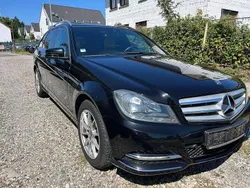 Schwarz Gebraucht 2012 Mercedes C180 Kombi | 11.999 € (Fairer Preis)