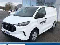Weiss Gebraucht 2024 Ford Transit Custom Trend Van | 36.990 € (Teuer)