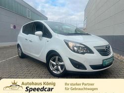 Weiß Gebraucht 2012 Opel Meriva Innovation Van / Kleinbus | 7.590 € (Etwas zu teuer)