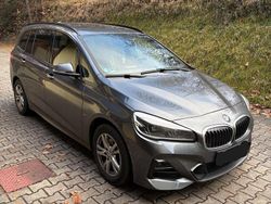 Grau Gebraucht 2022 BMW 218 Gran Tourer Van / Kleinbus | 19.200 € (Guter Preis)