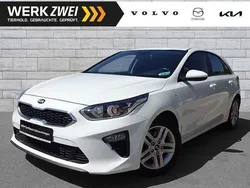 Weiß Gebraucht 2020 Kia Ceed Edition 7 Limousine | 16.790 € (Teuer)