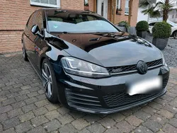 Schwarz Gebraucht 2015 VW Golf VII GTD Kleinwagen | 11.700 € (Fairer Preis)