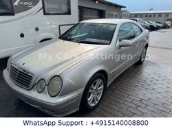 Brilliantsilber Gebraucht 2000 Mercedes CLK320 Avantgarde Coupé | 2.990 € (Guter Preis)