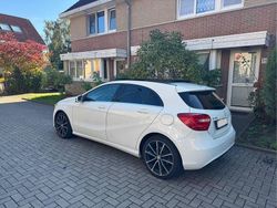 Weiß Gebraucht 2014 Mercedes A180 Style Limousine | 10.600 € (Fairer Preis)