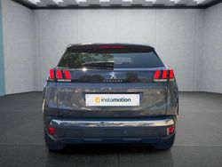 Grau Gebraucht 2023 Peugeot 3008 Allure SUV | 26.049 € (Guter Preis)