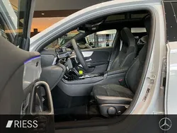 Manufaktur lack manufaktur alp Gebraucht 2025 Mercedes A200 AMG Limousine | 38.400 € (Etwas zu teuer)