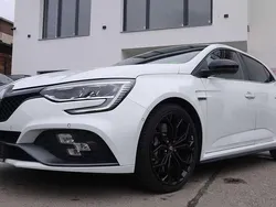 Weiss "nacre" Gebraucht 2022 Renault Mégane Coupé R.S. Coupé | 31.999 €