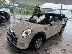Weiß Gebraucht 2016 Mini Cooper D Cabriolet Cabrio | 11.490 € (Fairer Preis)