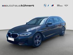 Sophistograu brillanteffekt me Gebraucht 2022 BMW 520 Kombi | 35.455 € (Fairer Preis)