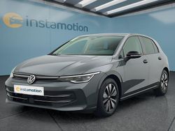 Grau Gebraucht 2024 VW Golf VIII Kleinwagen | 26.499 € (Fairer Preis)