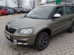 Grün metallic Gebraucht 2016 Skoda Yeti Outdoor SUV | 27.790 €