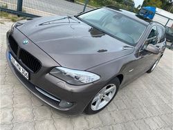 Braun Gebraucht 2010 BMW 523 Kombi | 7.999 €