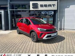 Lackierung peperoncino red/metal (metallic) Gebraucht 2023 Opel Crossland X Elegance SUV | 17.890 € (Fairer Preis)