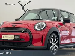 Rot Gebraucht 2022 Mini Cooper SE Kleinwagen | 19.990 € (Etwas zu teuer)