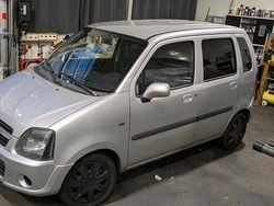 Silber Gebraucht 2005 Opel Agila Kombi | 2.000 € (Fairer Preis)
