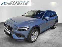 Thunder grey (metallic) Gebraucht 2021 Volvo V60 CC Pro Kombi | 32.980 € (Fairer Preis)