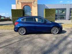 Blau Gebraucht 2020 BMW 225 Active Tourer Luxury Line Van / Kleinbus | 14.950 € (Superpreis)