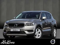 Grau Gebraucht 2022 Volvo XC40 Momentum SUV | 29.890 € (Fairer Preis)