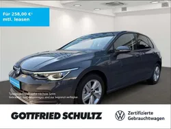 Grau Gebraucht 2023 VW Golf VIII Life Limousine | 20.950 € (Guter Preis)