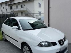 Weiß Gebraucht 2007 Seat Ibiza Limousine | 2.000 € (Etwas zu teuer)