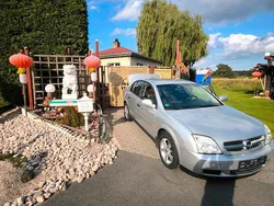 Silber Gebraucht 2003 Opel Vectra Limousine | 1.590 €