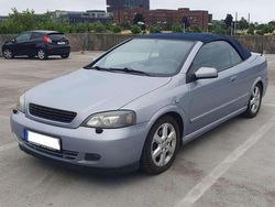 Silber Gebraucht 2002 Opel Astra Cabriolet Cabrio | 2.999 € (Fairer Preis)