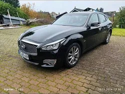 Andere außenfarben Gebraucht 2016 Infiniti Q70 Limousine | 14.500 €