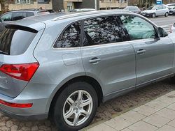 Grau Gebraucht 2011 Audi Q5 Ambiente SUV | 17.600 € (Fairer Preis)
