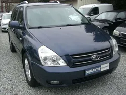 Blau Gebraucht 2009 Kia Carnival 2 Van / Kleinbus | 7.990 € (Teuer)