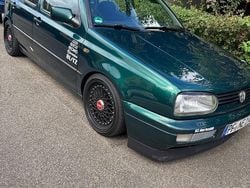 Grün Gebraucht 1997 VW Golf Limousine | 2.500 € (Guter Preis)