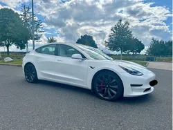 Weiß Gebraucht 2020 Tesla Model 3 Performance Limousine | 28.000 € (Etwas zu teuer)