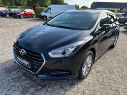 Phantom black Gebraucht 2016 Hyundai i40 Trend Kombi | 10.990 € (Fairer Preis)