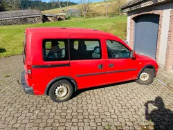 Rot Gebraucht 2005 Opel Combo Van / Kleinbus | 1.200 € (Superpreis)
