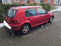 Rot Gebraucht 2001 VW Golf Basis Limousine | 1.750 € (Guter Preis)