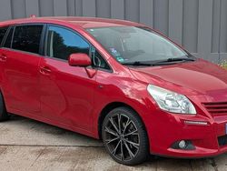 Rot Gebraucht 2012 Toyota Verso Multidrive S Van / Kleinbus | 7.999 € (Fairer Preis)