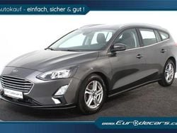 Grau Gebraucht 2020 Ford Focus Kombi | 9.700 € (Guter Preis)