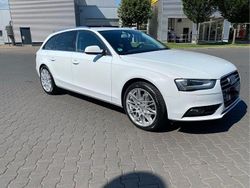 Weiß Gebraucht 2012 Audi A4 Ambiente Kombi | 9.700 € (Fairer Preis)