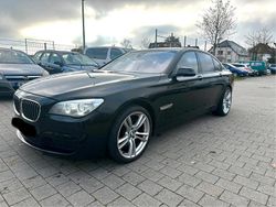 Schwarz Gebraucht 2013 BMW 750 M Sport Limousine | 12.000 € (Guter Preis)